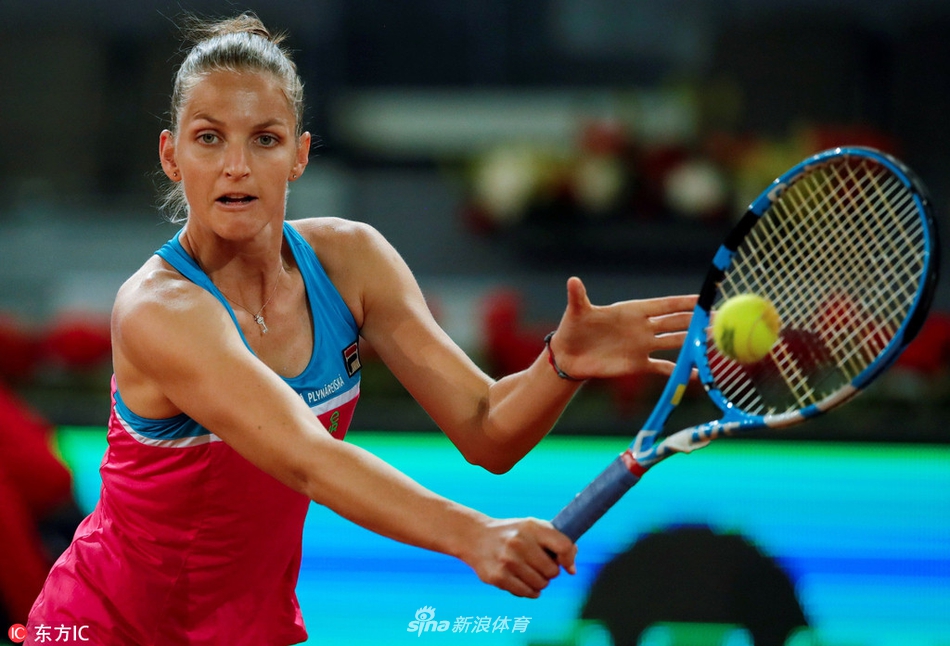 九游体育官网-风云突变多特蒙德赛后回应争议阿扎伦卡在MAD比赛中赛况扑朔迷离，这操作让人直呼：西汉姆今晚单刀错失